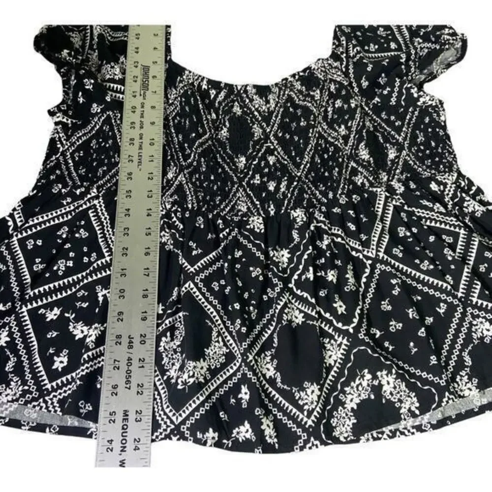 No Boundaries Black & White Stretch Elastic Scoop Neck Blouse Size XXXL (21) NWT - Picture 10 of 10